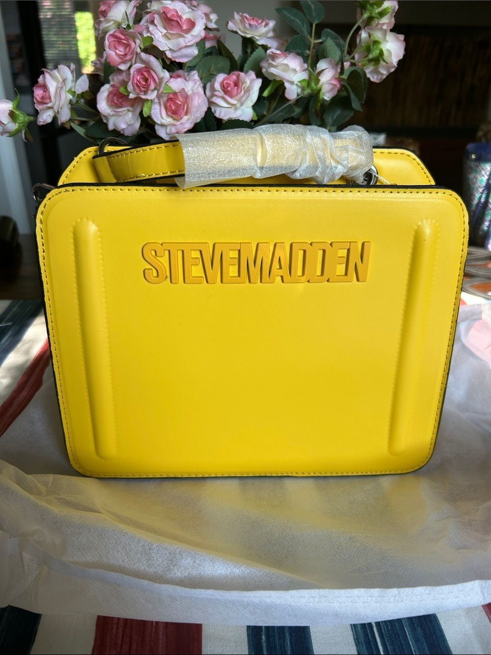 Steve Madden Bright Yellow Structured Satchel new tags on